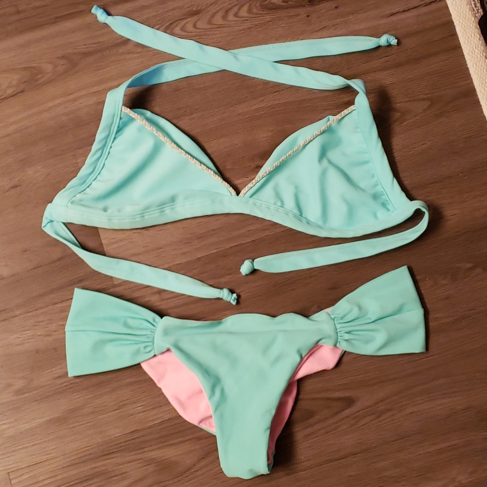 BIKINI 👙